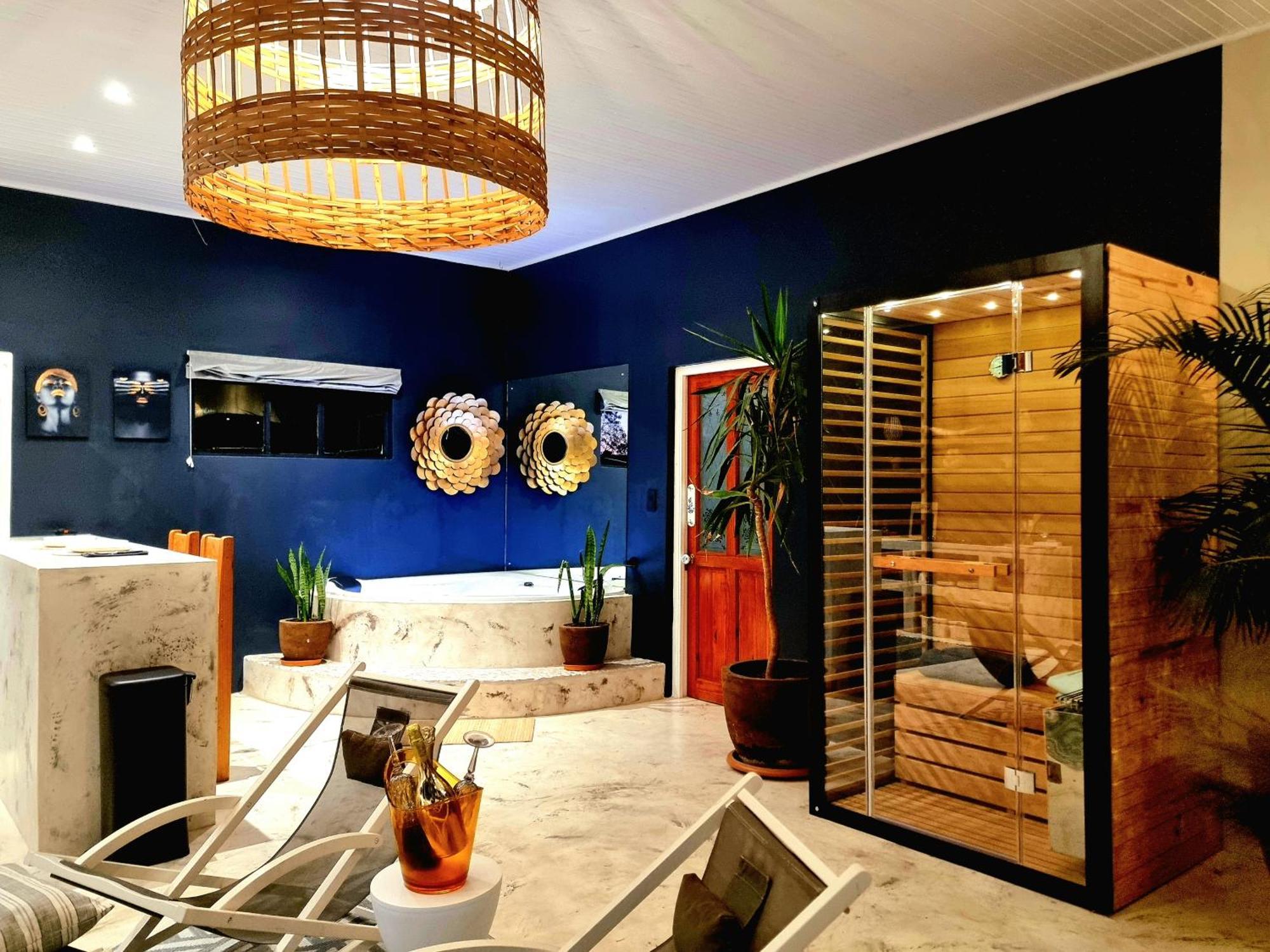 Pjure Boutique Hotel & Spa Монтегю Стая снимка